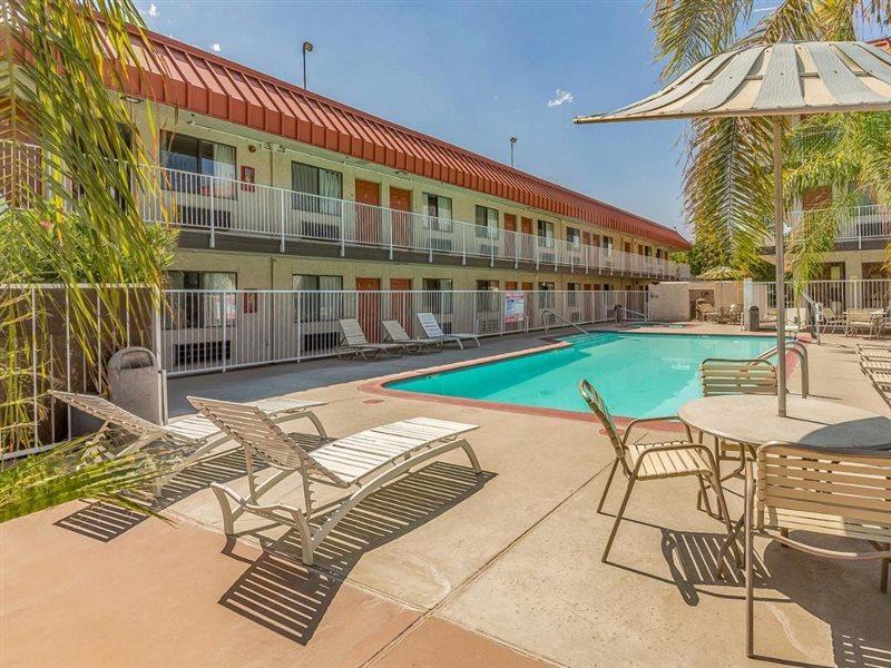Motel 6-Fresno, Ca - Yosemite Hwy Εξωτερικό φωτογραφία