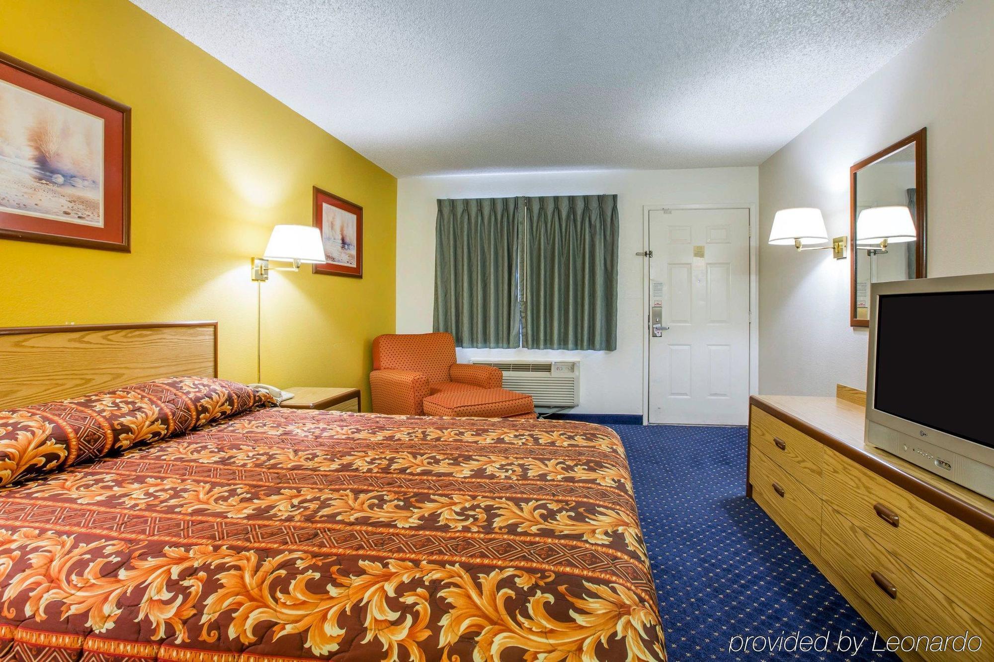 Motel 6-Fresno, Ca - Yosemite Hwy Εξωτερικό φωτογραφία