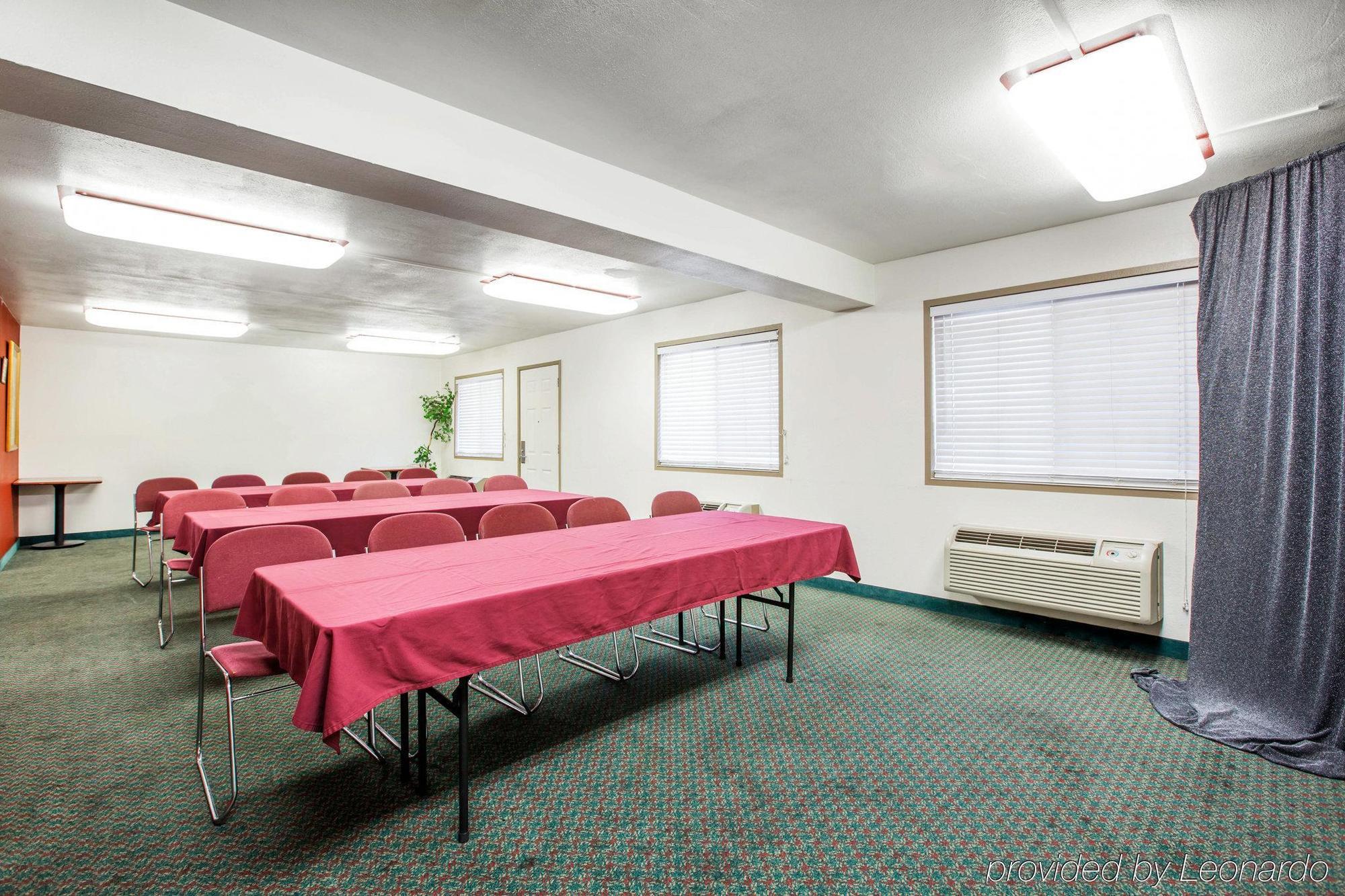 Motel 6-Fresno, Ca - Yosemite Hwy Εξωτερικό φωτογραφία