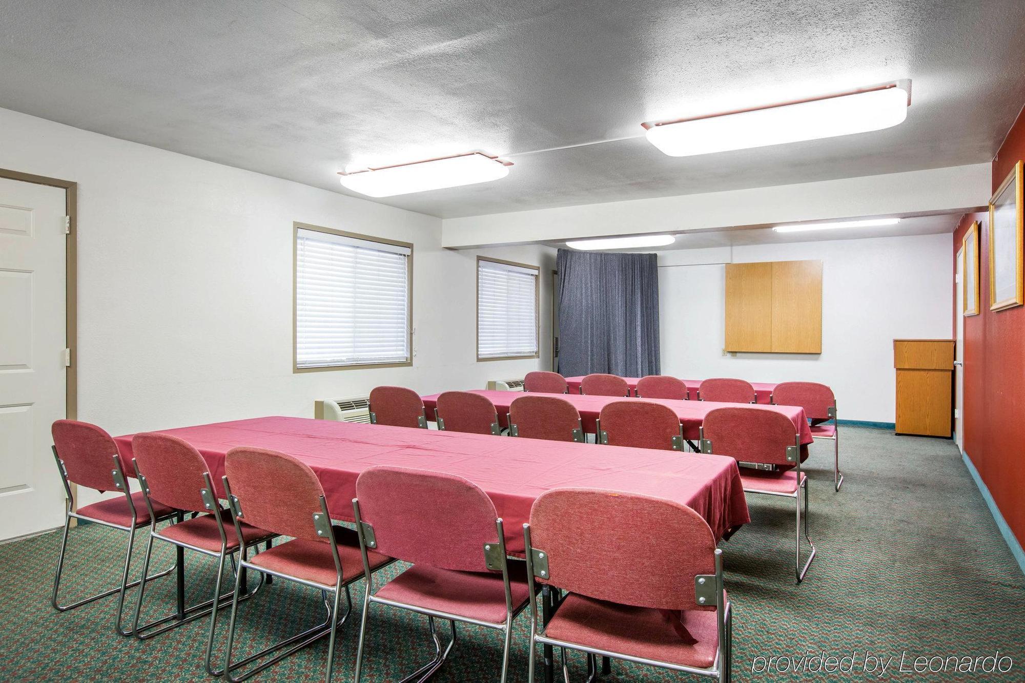 Motel 6-Fresno, Ca - Yosemite Hwy Εξωτερικό φωτογραφία