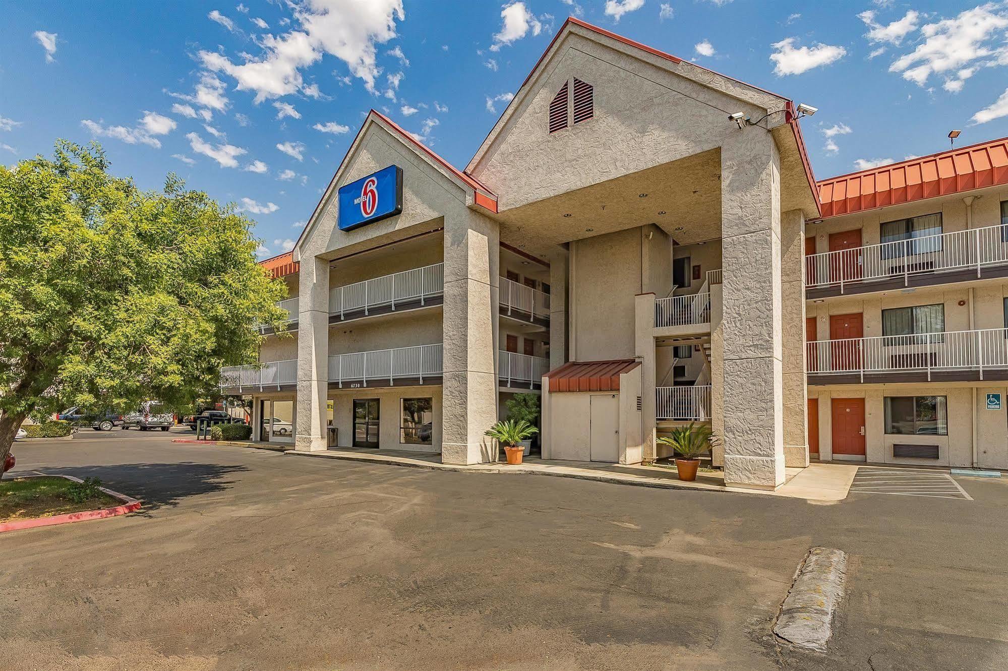 Motel 6-Fresno, Ca - Yosemite Hwy Εξωτερικό φωτογραφία