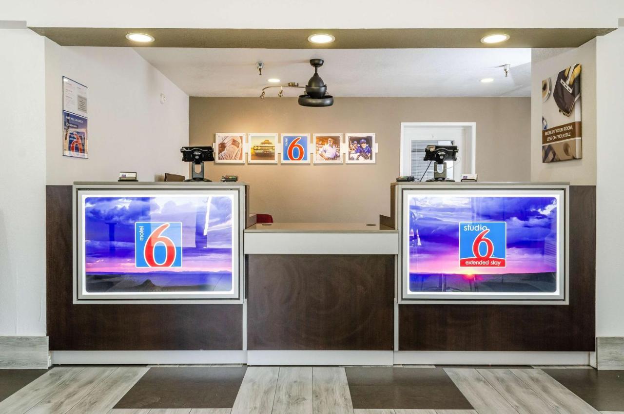 Motel 6-Fresno, Ca - Yosemite Hwy Εξωτερικό φωτογραφία
