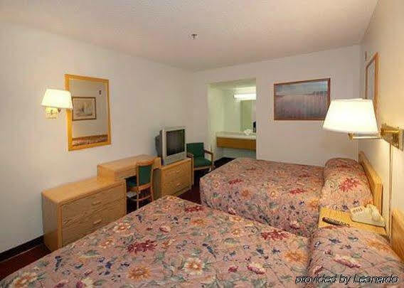 Motel 6-Fresno, Ca - Yosemite Hwy Εξωτερικό φωτογραφία